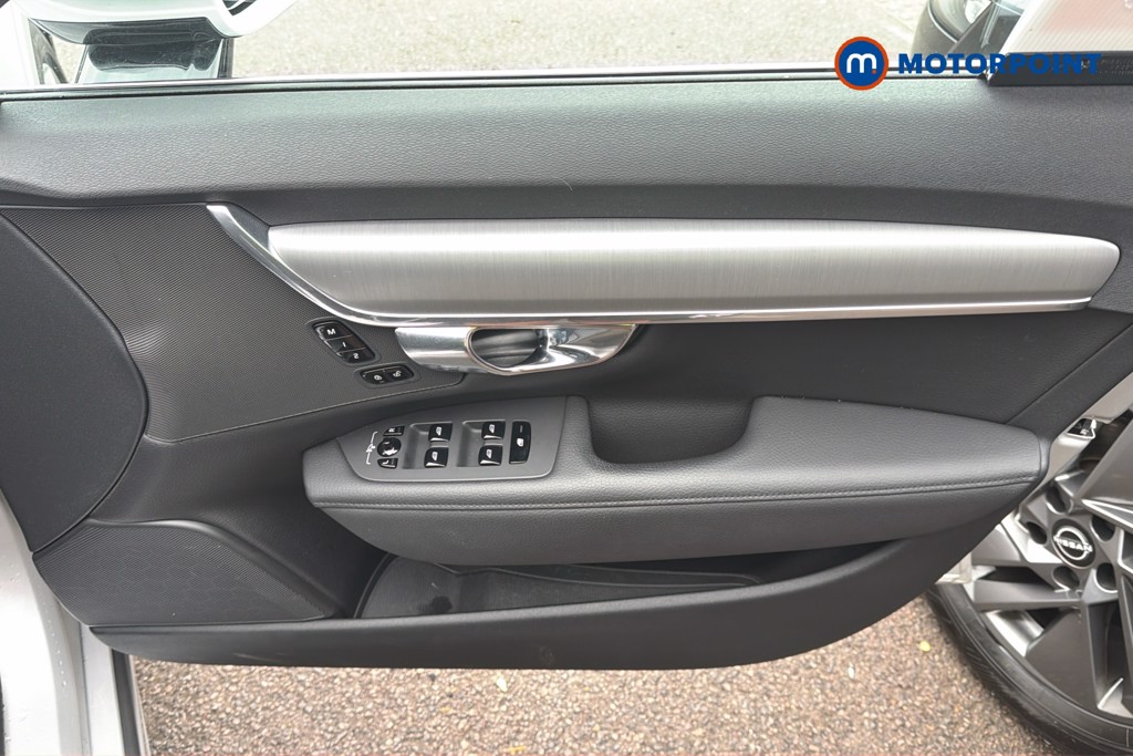 Volvo V90 Momentum Plus Automatic Petrol Estate - Stock Number (1673529) - 2nd supplementary image