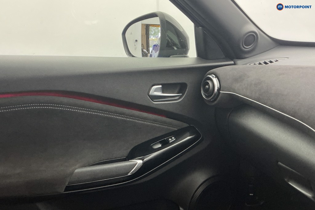 Nissan Juke Tekna-Plus Automatic Petrol SUV - Stock Number (1673751) - 19th supplementary image