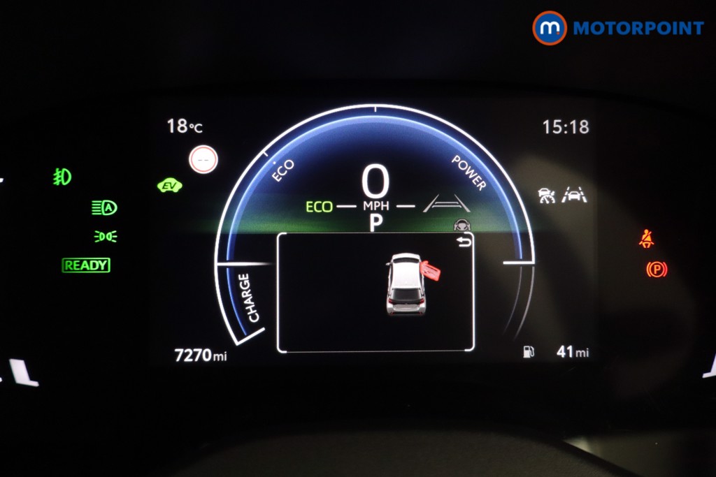 Toyota Yaris Design Automatic Petrol-Electric Hybrid Hatchback - Stock Number (1673776) - 17th supplementary image
