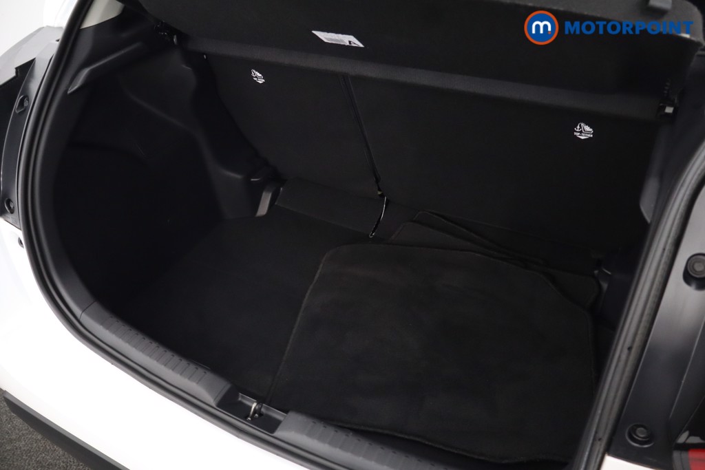 Toyota Yaris Design Automatic Petrol-Electric Hybrid Hatchback - Stock Number (1673776) - 43rd supplementary image