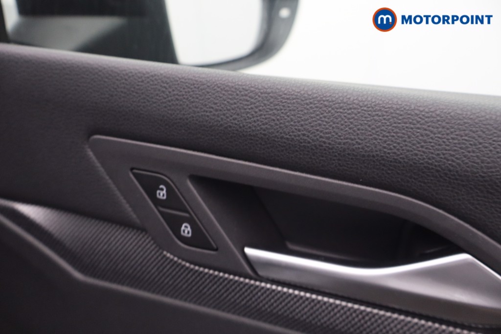 Volkswagen Golf Black Edition Automatic Petrol Hatchback - Stock Number (1673854) - 10th supplementary image