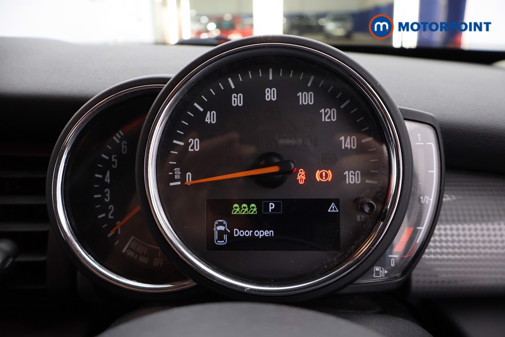 Mini Hatchback Cooper Automatic Petrol Hatchback - Stock Number (1673950) - 10th supplementary image