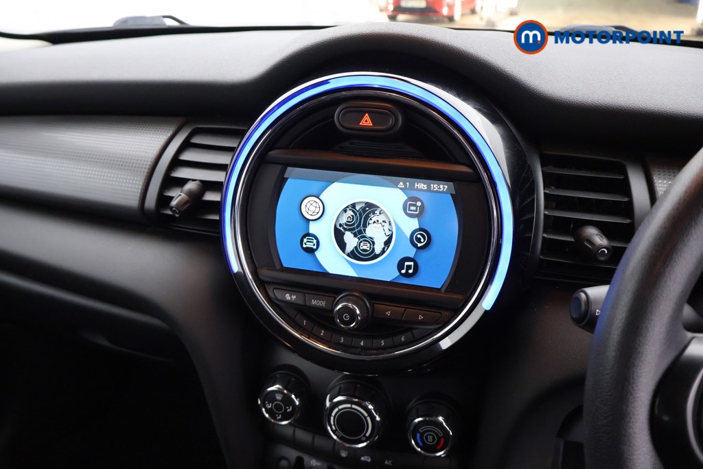 Mini Hatchback Cooper Automatic Petrol Hatchback - Stock Number (1673950) - 11th supplementary image