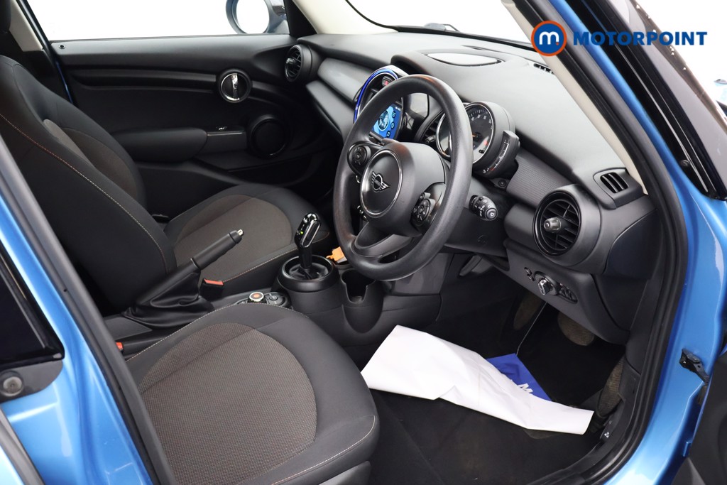 Mini Hatchback Cooper Automatic Petrol Hatchback - Stock Number (1673950) - 21st supplementary image