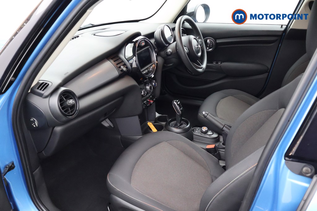 Mini Hatchback Cooper Automatic Petrol Hatchback - Stock Number (1673950) - 29th supplementary image