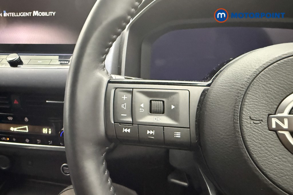 Nissan Qashqai Tekna Manual Petrol SUV - Stock Number (1674030) - 7th supplementary image