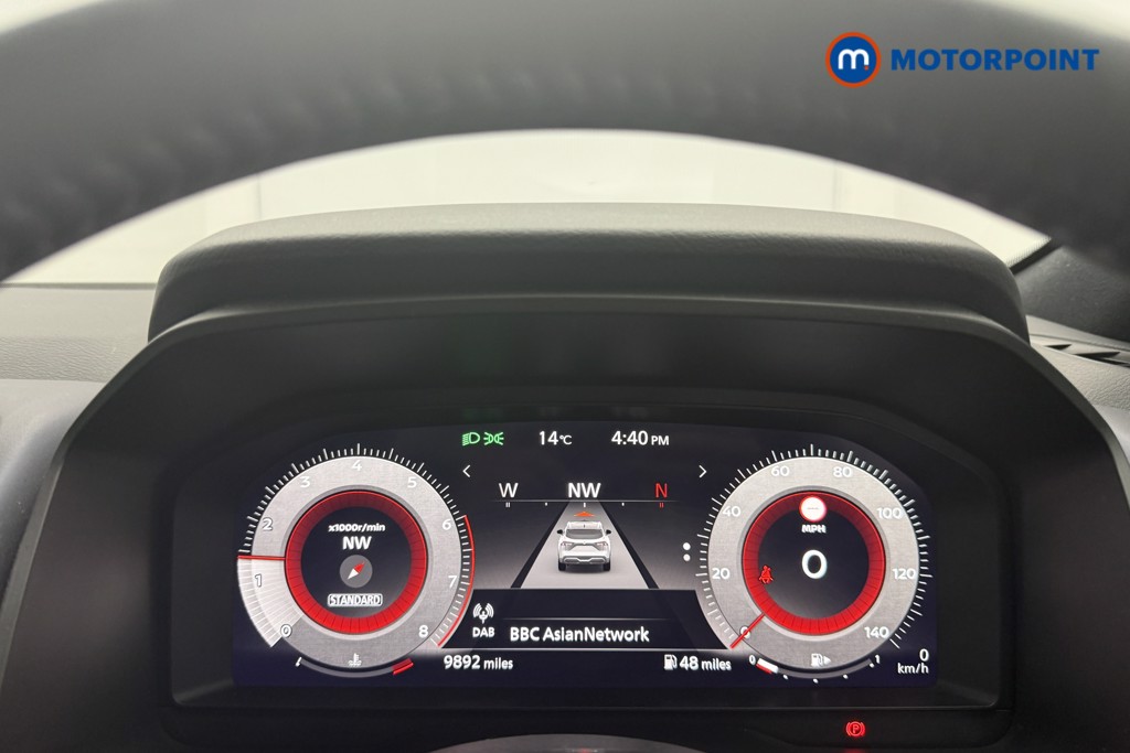 Nissan Qashqai Tekna Manual Petrol SUV - Stock Number (1674030) - 9th supplementary image