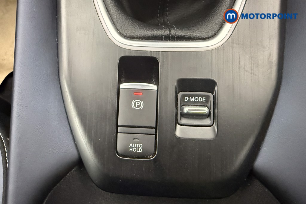 Nissan Qashqai Tekna Manual Petrol SUV - Stock Number (1674030) - 15th supplementary image