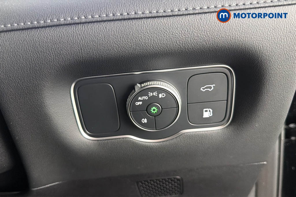 Chery Tiggo 8 Summit Automatic Petrol Plug-In Hybrid SUV - Stock Number (1674135) - 11th supplementary image