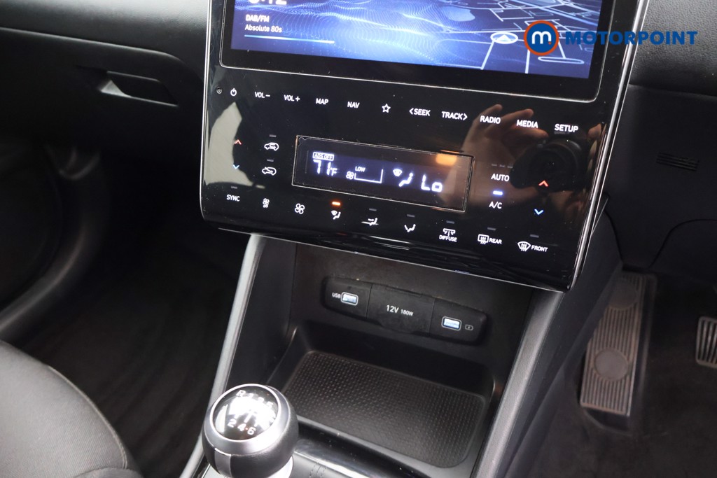 Hyundai Tucson Se Connect Manual Petrol SUV - Stock Number (1674173) - 12th supplementary image