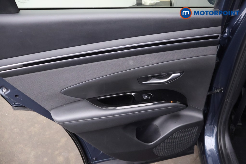 Hyundai Tucson Se Connect Manual Petrol SUV - Stock Number (1674173) - 27th supplementary image
