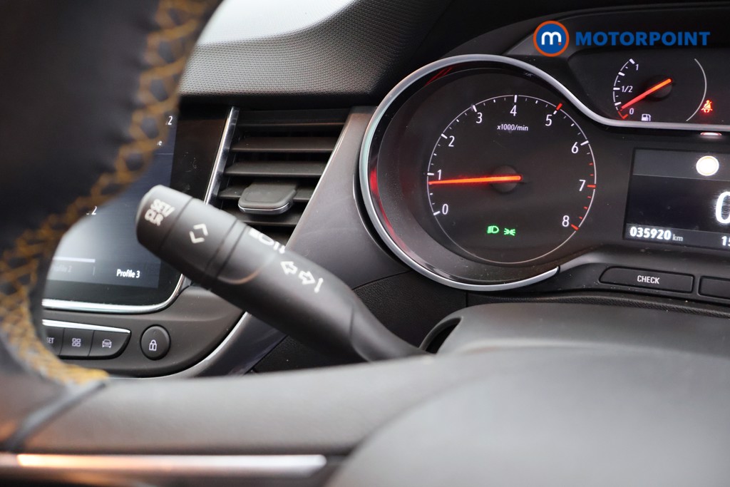 Vauxhall Crossland X Elite Nav Automatic Petrol SUV - Stock Number (1674431) - 8th supplementary image
