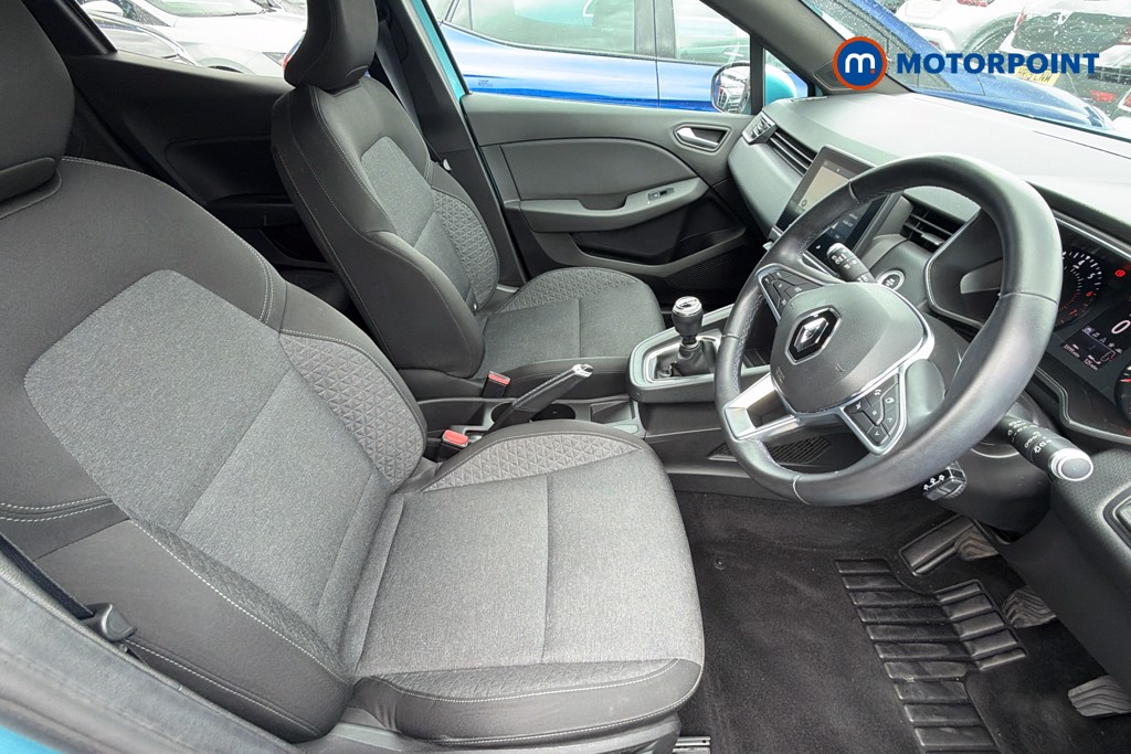 Renault Clio Iconic Manual Petrol Hatchback - Stock Number (1674602) - 18th supplementary image