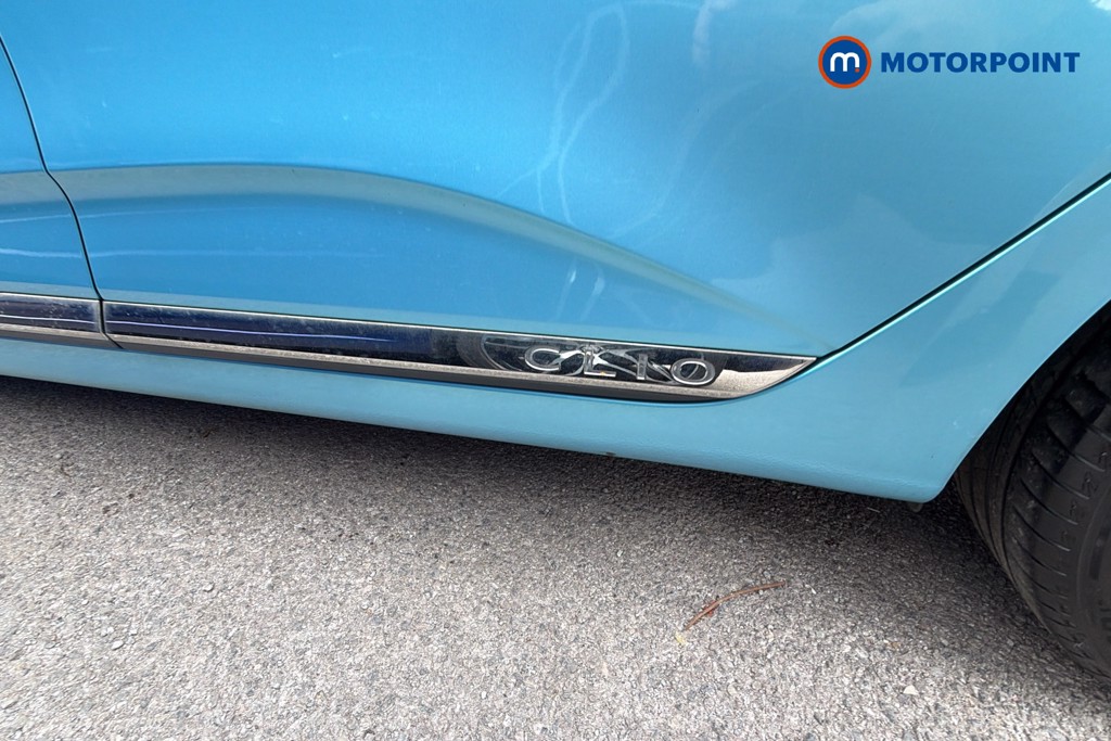 Renault Clio Iconic Manual Petrol Hatchback - Stock Number (1674602) - 20th supplementary image