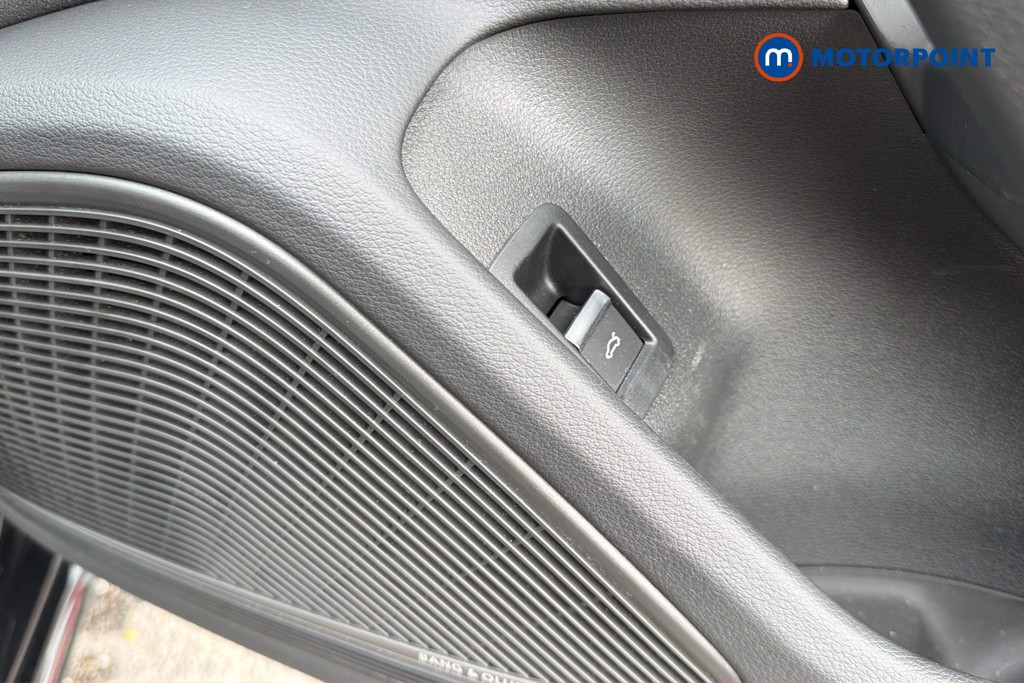 Audi A4 Black Edition Automatic Diesel Saloon - Stock Number (1674628) - 5th supplementary image