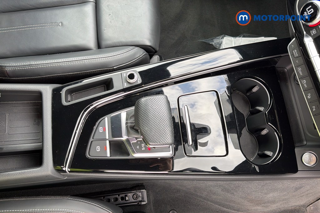 Audi A4 Black Edition Automatic Diesel Saloon - Stock Number (1674628) - 17th supplementary image