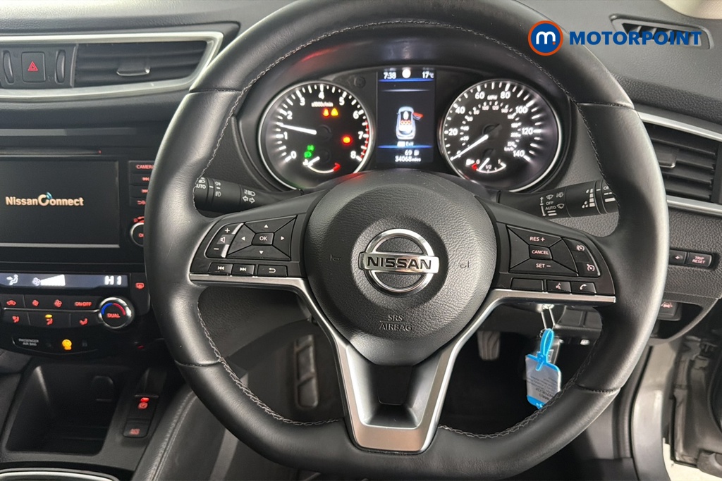 Nissan Qashqai Acenta Premium Manual Petrol SUV - Stock Number (1674663) - 2nd supplementary image