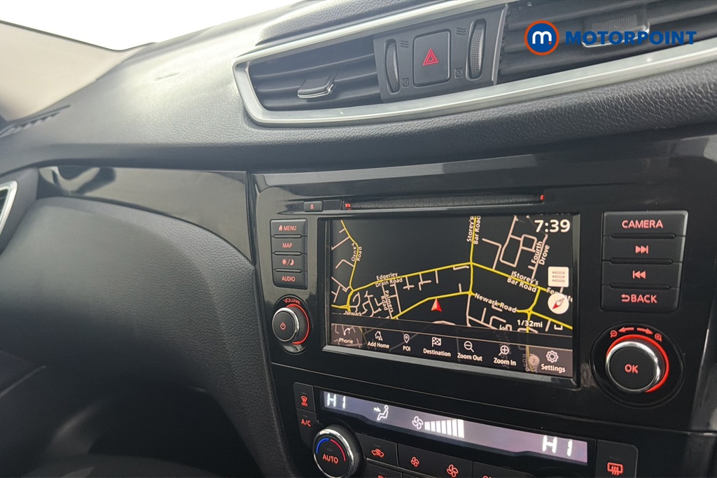 Nissan Qashqai Acenta Premium Manual Petrol SUV - Stock Number (1674663) - 9th supplementary image