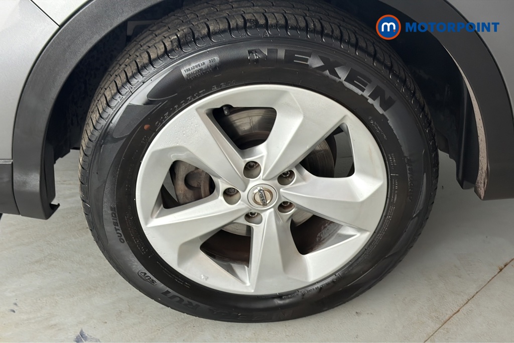 Nissan Qashqai Acenta Premium Manual Petrol SUV - Stock Number (1674663) - 44th supplementary image