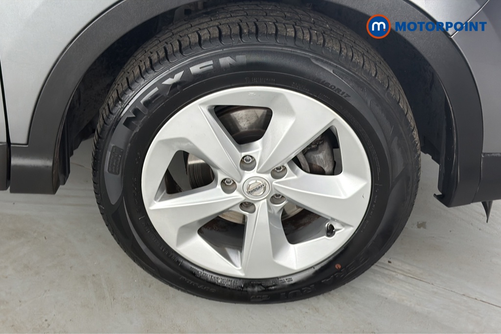 Nissan Qashqai Acenta Premium Manual Petrol SUV - Stock Number (1674663) - 47th supplementary image