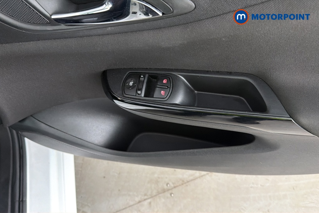 Vauxhall Corsa Sri Vx-Line Nav Black Manual Petrol Hatchback - Stock Number (1674742) - 19th supplementary image