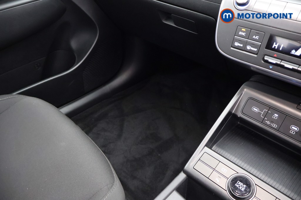 Hyundai Kona Advance Automatic Petrol-Electric Hybrid SUV - Stock Number (1674900) - 17th supplementary image