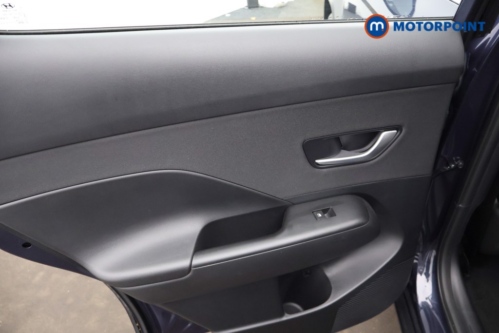 Hyundai Kona Advance Automatic Petrol-Electric Hybrid SUV - Stock Number (1674900) - 27th supplementary image