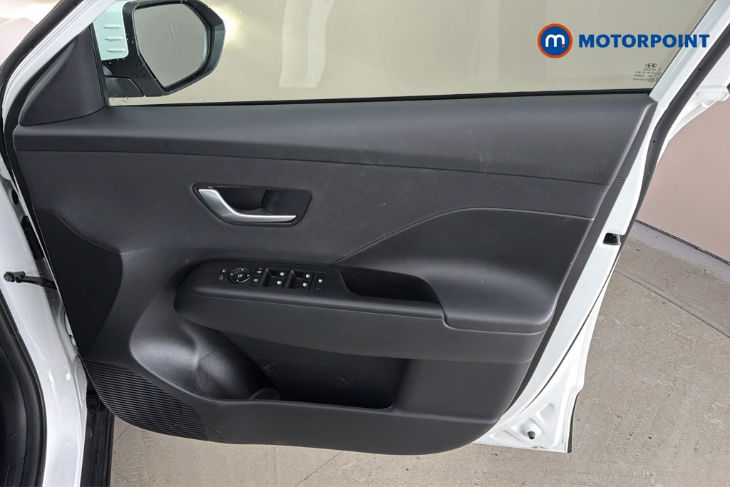 Hyundai Kona Advance Automatic Petrol-Electric Hybrid SUV - Stock Number (1674906) - 19th supplementary image