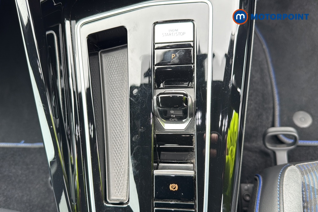 Volkswagen Golf R Automatic Petrol Hatchback - Stock Number (1674919) - 15th supplementary image