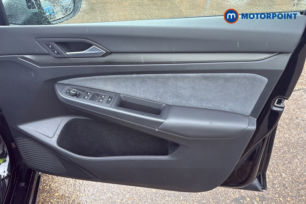 Volkswagen Golf R Automatic Petrol Hatchback - Stock Number (1674919) - 18th supplementary image