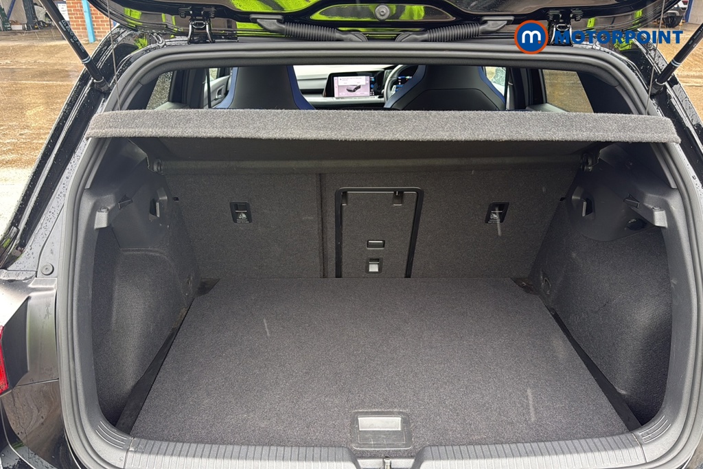 Volkswagen Golf R Automatic Petrol Hatchback - Stock Number (1674919) - 30th supplementary image