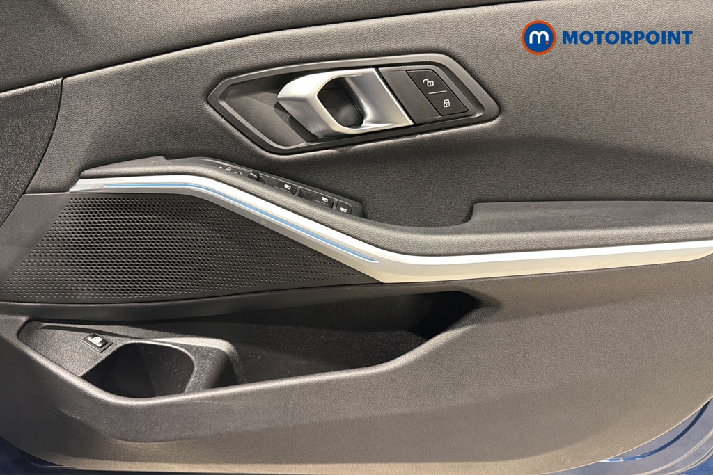 BMW 3 Series Sport Automatic Petrol Plug-In Hybrid Saloon - Stock Number (1674943) - 18th supplementary image