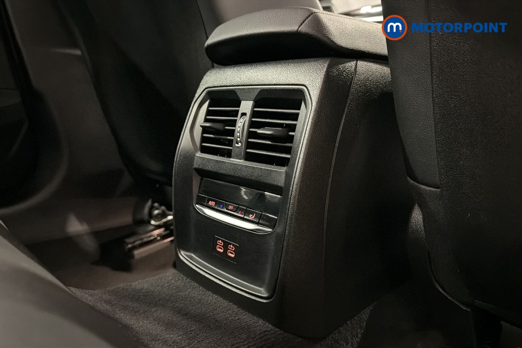 BMW 3 Series Sport Automatic Petrol Plug-In Hybrid Saloon - Stock Number (1674943) - 28th supplementary image