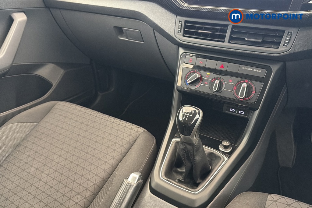 Volkswagen T-Cross SE Manual Petrol SUV - Stock Number (1674993) - 15th supplementary image