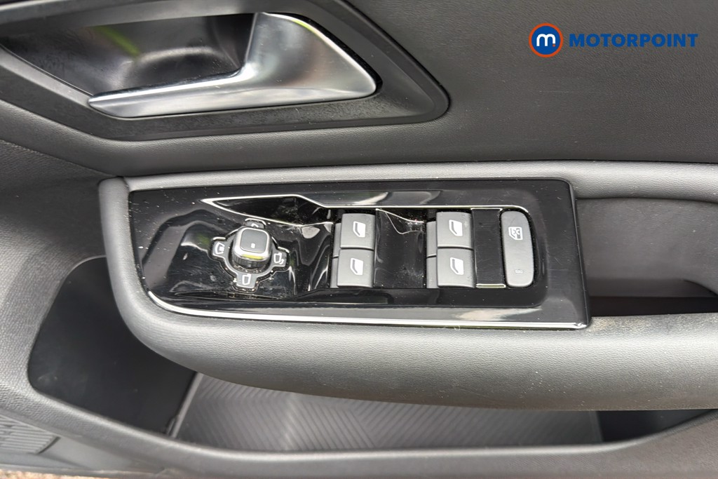 Citroen C5 X Plus Automatic Petrol Hatchback - Stock Number (1675125) - 4th supplementary image