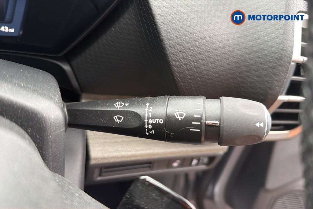 Citroen C5 X Plus Automatic Petrol Hatchback - Stock Number (1675125) - 11th supplementary image