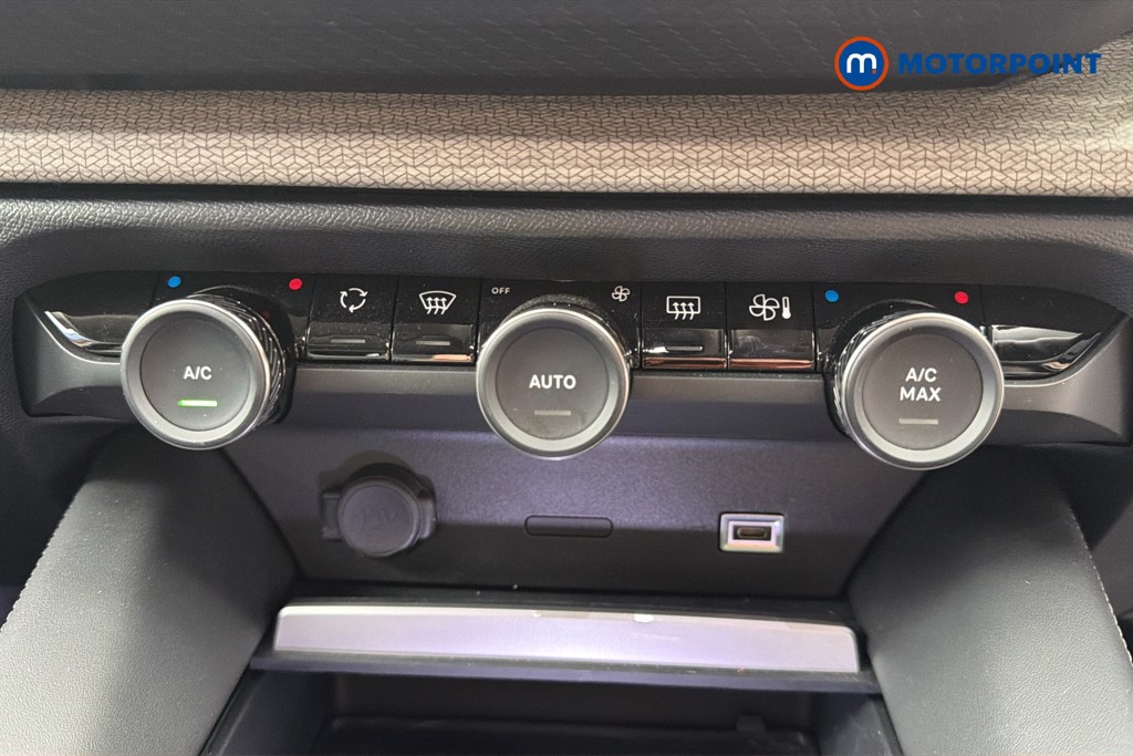 Citroen C5 X Plus Automatic Petrol Hatchback - Stock Number (1675125) - 13th supplementary image