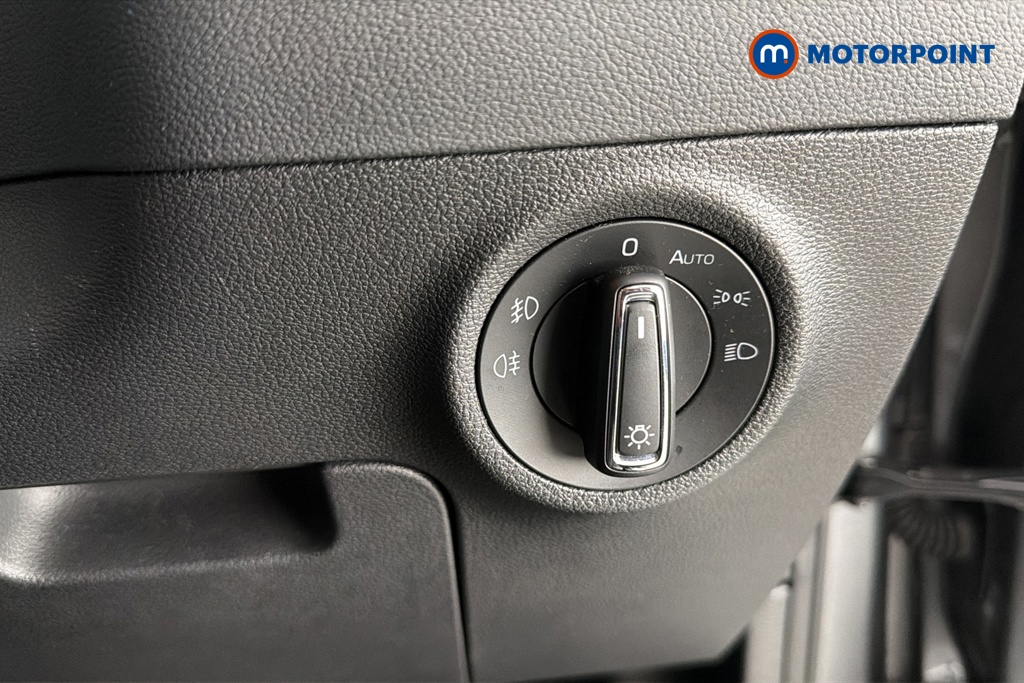 Skoda Karoq Se L Manual Petrol SUV - Stock Number (1675136) - 11th supplementary image
