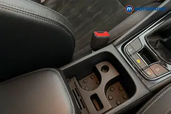 Skoda Karoq Se L Manual Petrol SUV - Stock Number (1675136) - 16th supplementary image