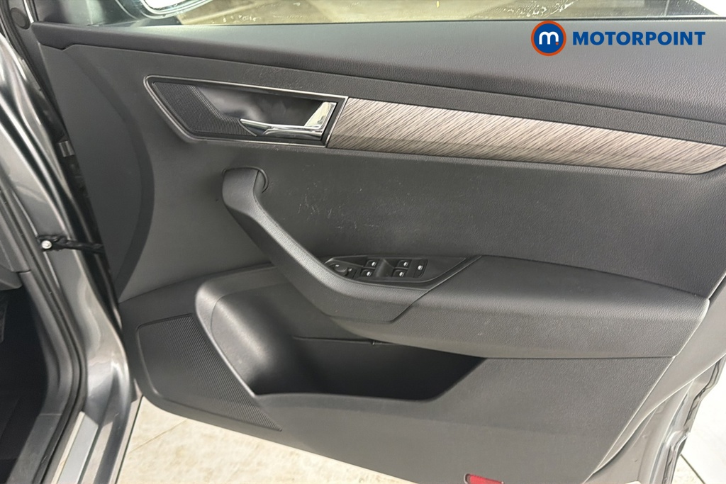 Skoda Karoq Se L Manual Petrol SUV - Stock Number (1675136) - 18th supplementary image