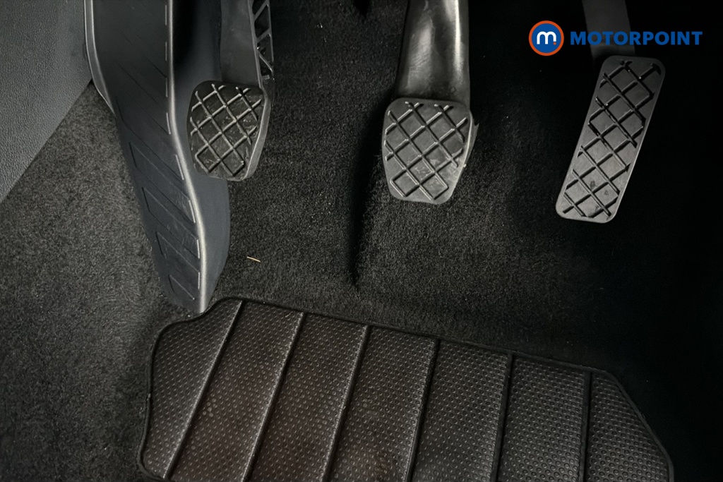 Skoda Karoq Se L Manual Petrol SUV - Stock Number (1675136) - 24th supplementary image