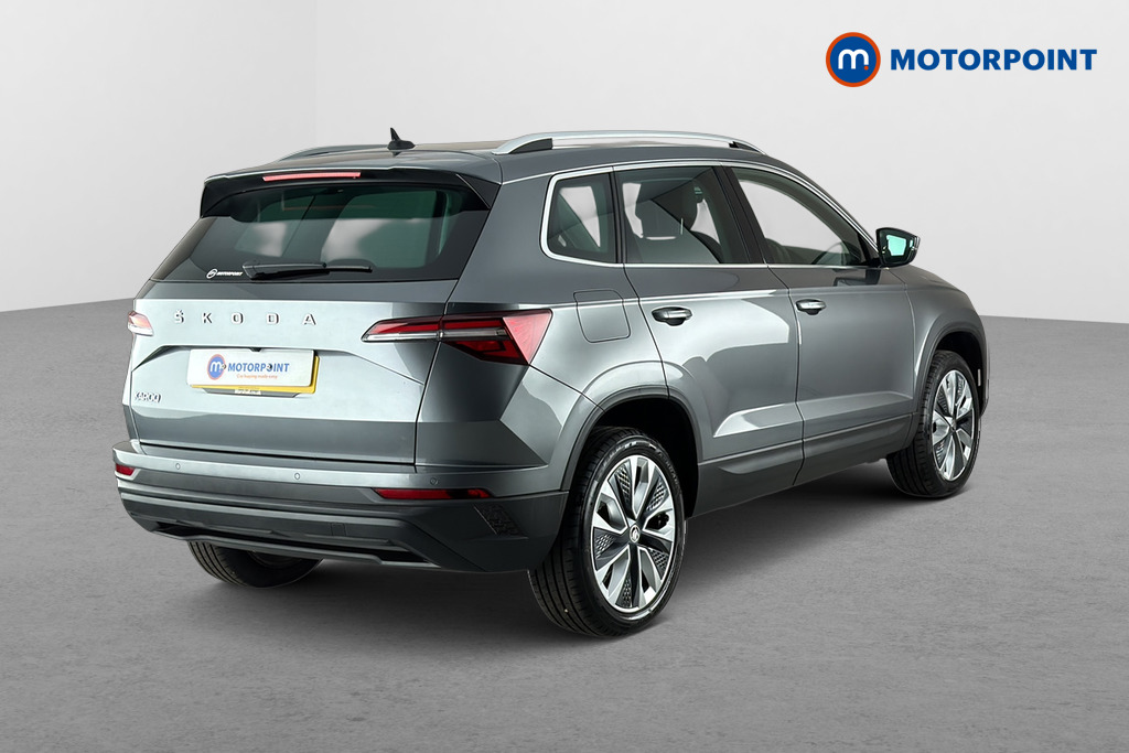 Skoda Karoq Se L Manual Petrol SUV - Stock Number (1675136) - Passenger side rear corner