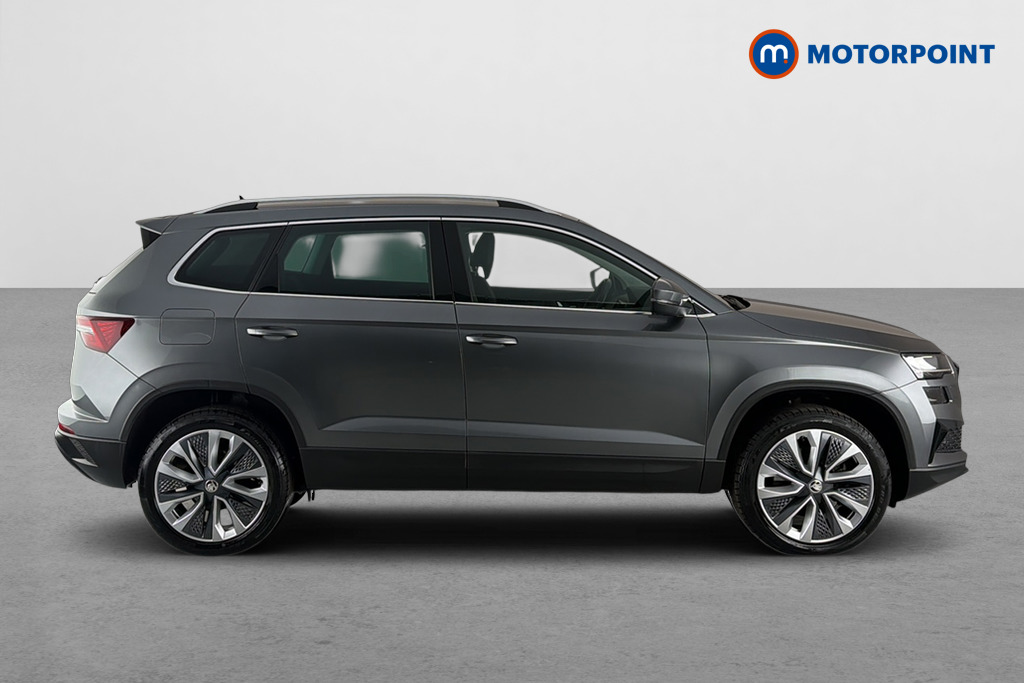 Skoda Karoq Se L Manual Petrol SUV - Stock Number (1675136) - Passenger side