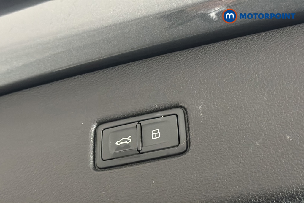 Audi Q5 S Line Automatic Diesel SUV - Stock Number (1675141) - 35th supplementary image