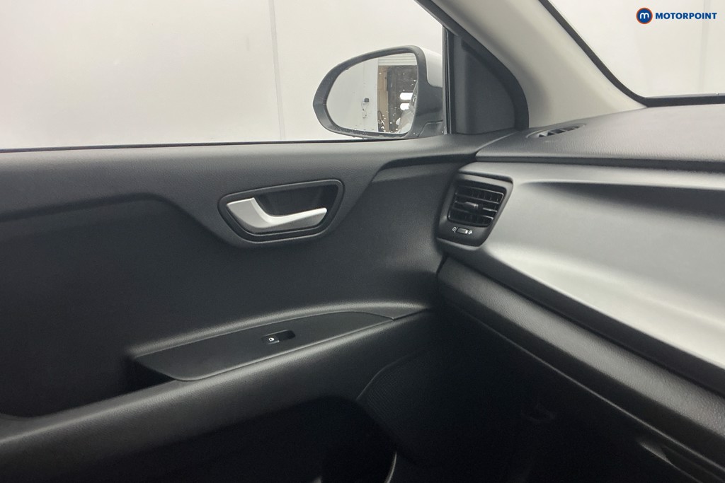 KIA RIO 1 Manual Petrol Hatchback - Stock Number (1675243) - 19th supplementary image
