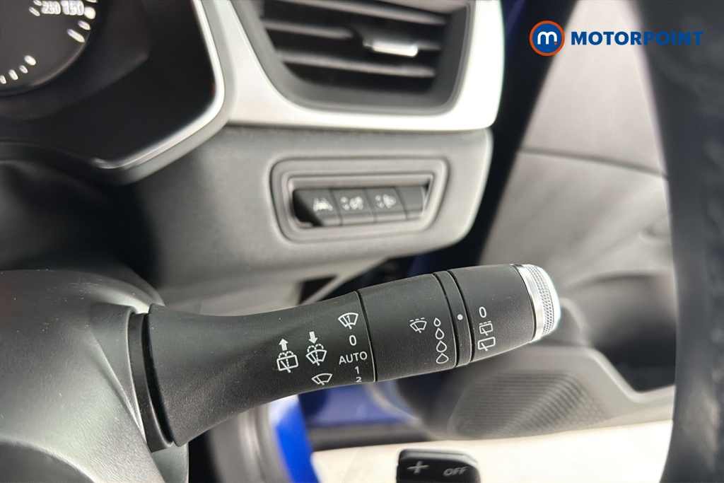 Renault Captur Iconic Automatic Petrol SUV - Stock Number (1675502) - 6th supplementary image