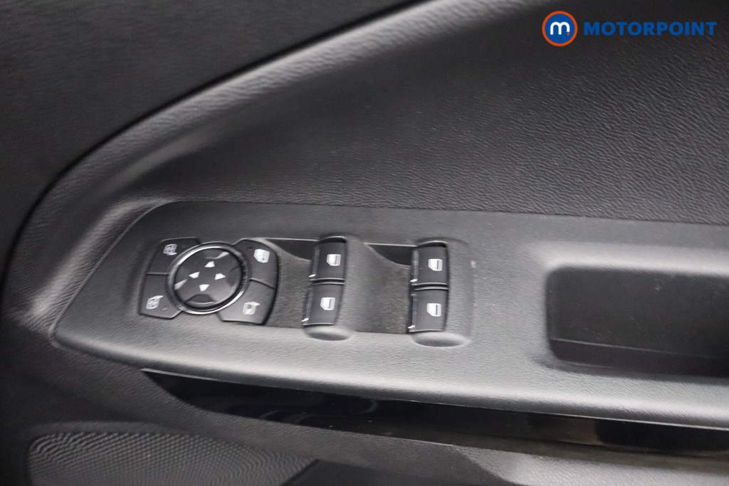 Ford Ecosport Titanium Manual Petrol SUV - Stock Number (1675535) - 9th supplementary image