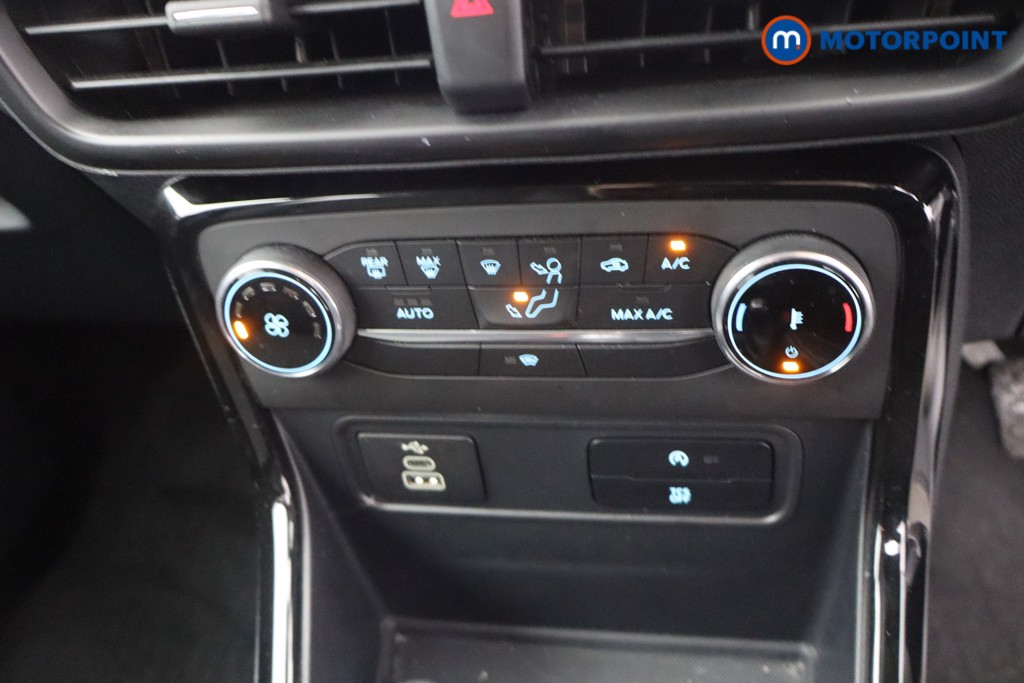 Ford Ecosport Titanium Manual Petrol SUV - Stock Number (1675535) - 14th supplementary image