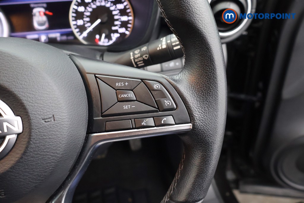 Nissan Juke N-Connecta Automatic Petrol-Electric Hybrid SUV - Stock Number (1675553) - 7th supplementary image