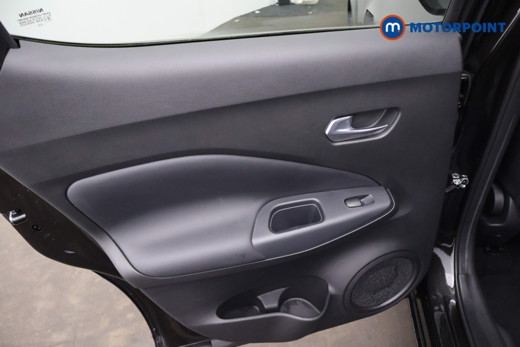 Nissan Juke N-Connecta Automatic Petrol-Electric Hybrid SUV - Stock Number (1675553) - 26th supplementary image